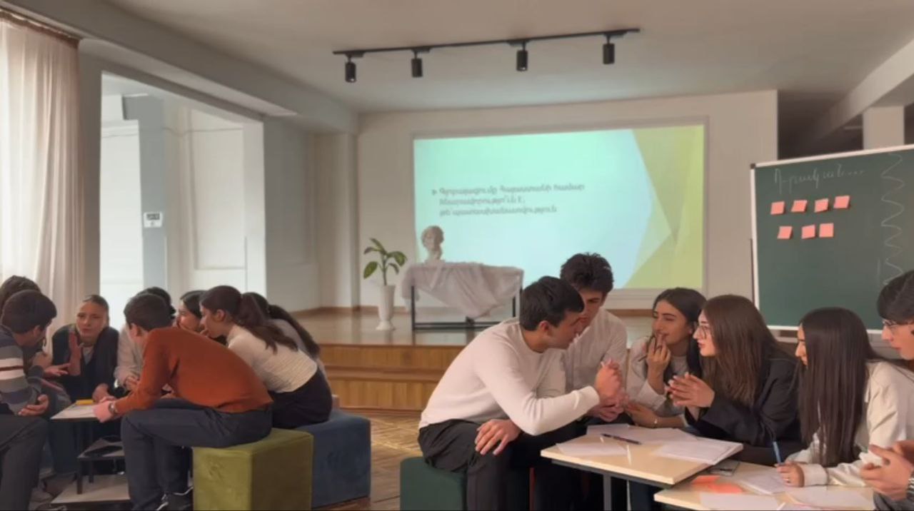 «Ալեքսանդր Մակեդոնացու քաղաքականության մեջ» <br> թեմայով բանավեճ